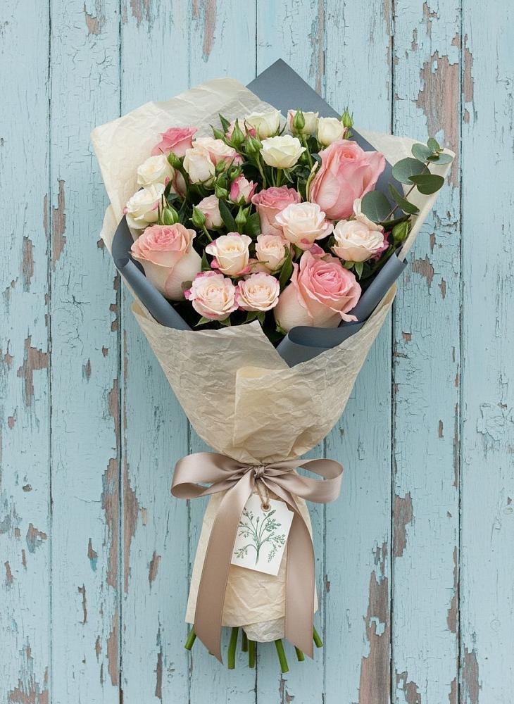 Букет цветов из: Розы в Орловке Воронежской области