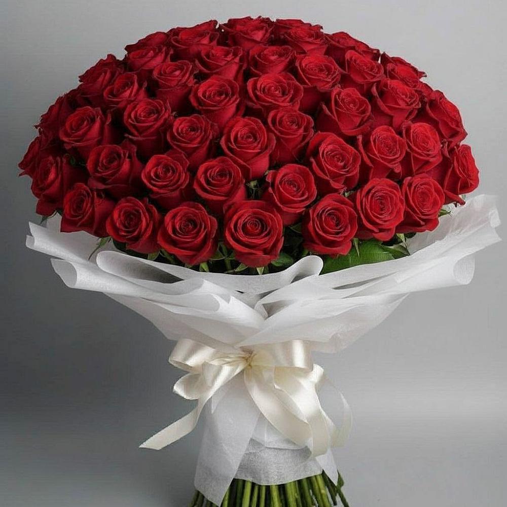 Букет 101 Красная роза Блэк Мэджик в Орловке Воронежской области