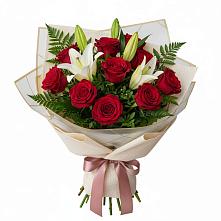 Букет цветов из:  Лилии и Розы в Орловке Воронежской области