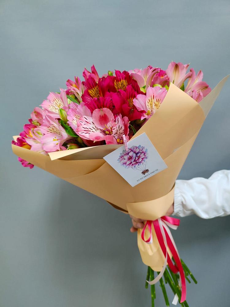 Букет цветов из: Альстромерии в Орловке Воронежской области