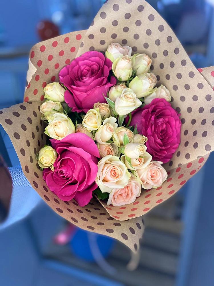 Букет цветов из: Розы в Орловке Воронежской области