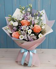 Букет цветов из:  Лизиантусы, Розы, Альстромерии и Гипсофила в Орловке Воронежской области