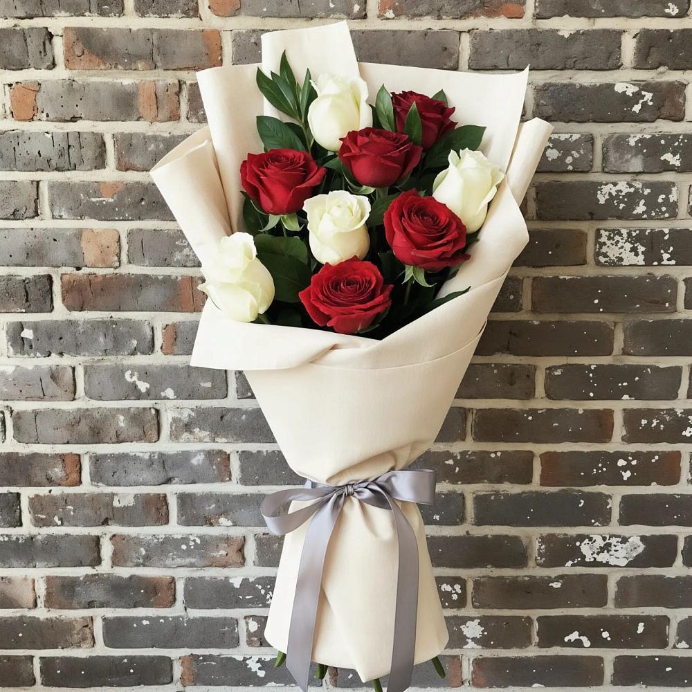 Букет цветов из: Розы в Орловке Воронежской области