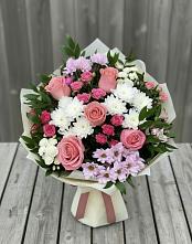 Букет цветов из:  Альстромерии, Гвоздики, Розы и Хризантемы #REPLACE_PRED# Орловке Воронежской области