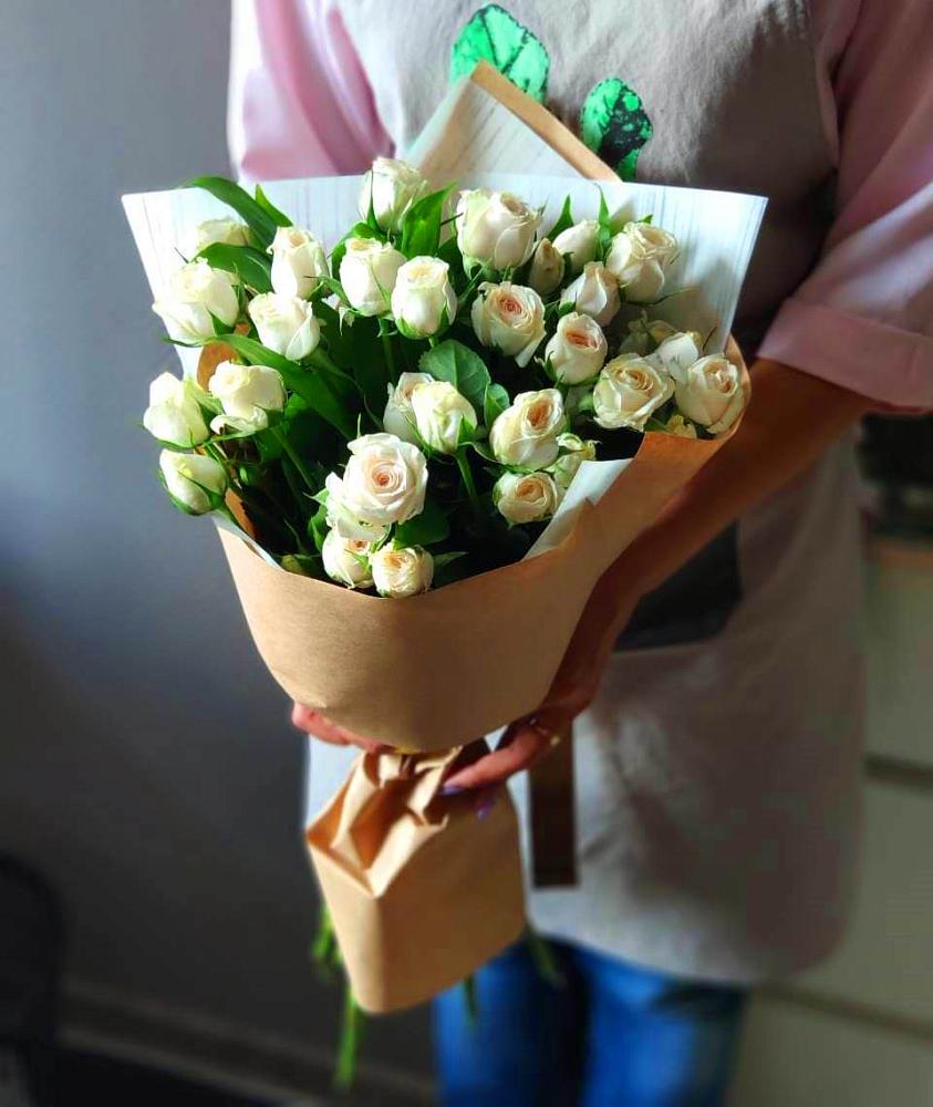 Букет цветов из: Розы в Орловке Воронежской области
