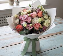 Букет цветов из:  Розы, Лизиантусы и Гвоздики в Орловке Воронежской области