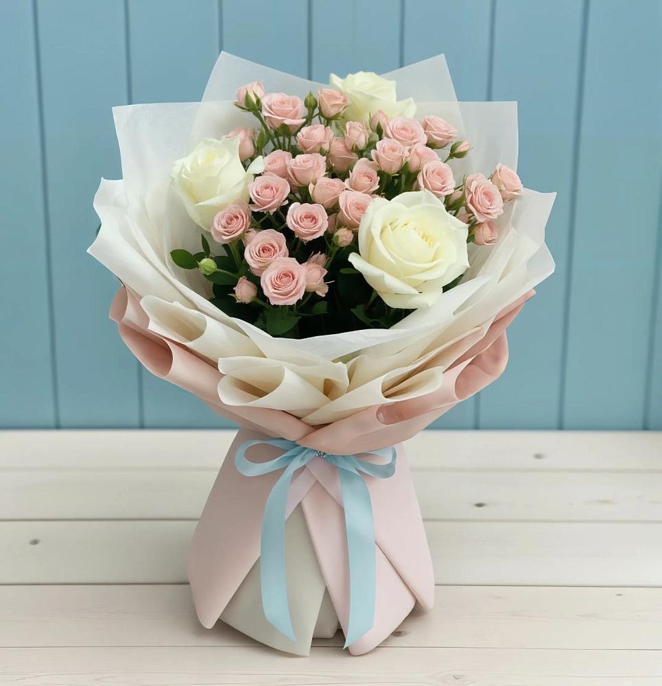 Букет цветов из: Розы в Орловке Воронежской области