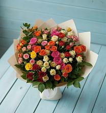 Букет Микс из разноцветных кустовых роз в Орловке Воронежской области